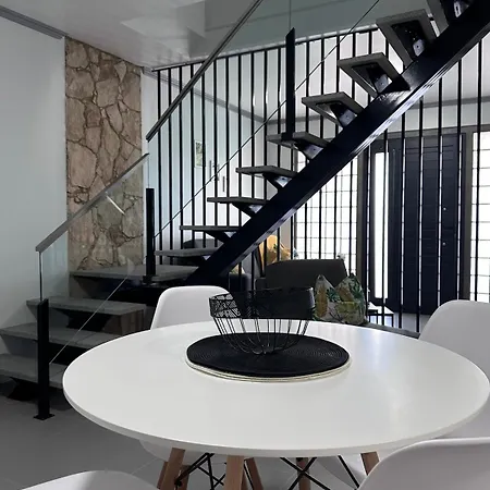 Harmonia Διαμέρισμα Πόντα Ντελγκάντα